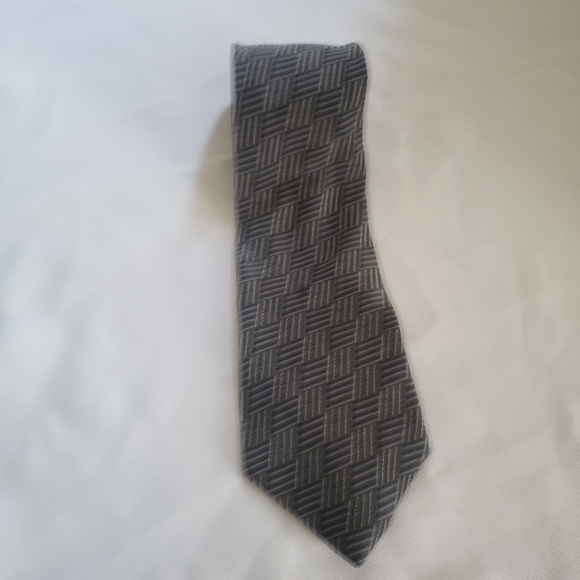 Mario Valentino gray Silk Tie - Picture 2 of 9